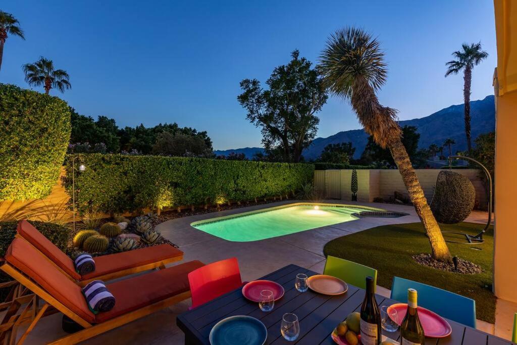 The Sunset House Pool & Spa Palm Springs Exterior photo